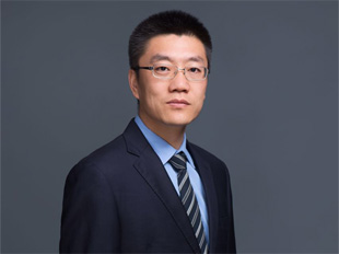 郑德华律师 管委会主任、高级合伙人